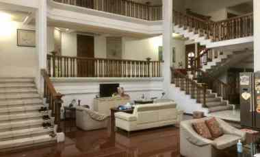 Dijual Rumah Raya Darmo Surabaya Pusat - Nol Jalan Raya Komersial Area