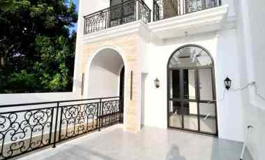 Turun Harga Rumah 3 Lantai Private Pool di Jagakarsa Cuma Rp 4,5 M