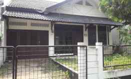 Rumah Dijual di Jalan raya komplek Billymoon Pondok Kelapa