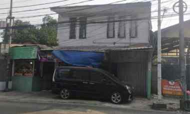 dijual rumah jalan raya penggilingan