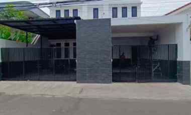 BEST DEAL Rumah Mewah Kebayoran Lama Permata Hijau SHM Lengkap