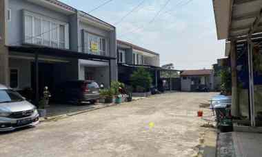 dijual rumah jalan raya pinang pamulang