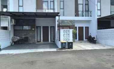 Buruan Survey Rumah 2 Lantai Scandinavian dekat Tol BSD, Promo Ha