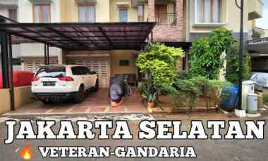 Rumah Mewah Cluster di Veteran Nempel Gandaria City.dkt TOL Veteran