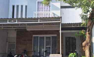 dijual rumah jalan royal residence