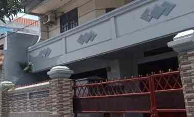 dijual rumah jalan simokerto surabaya lt 175m2 shm