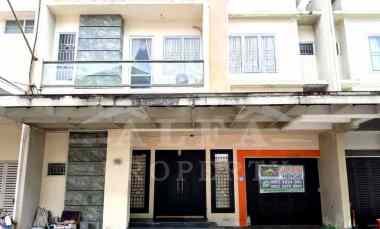 dijual rumah jalan surya