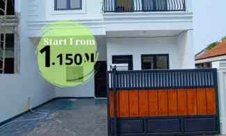 Jual Cepat Rumah 2 Lantai Design Classic Modern di Cluster Cirendeu