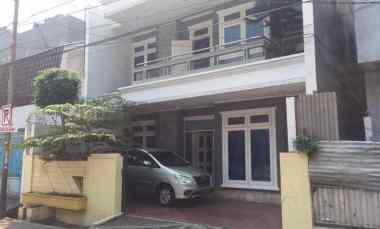 dijual rumah jalan tawakal