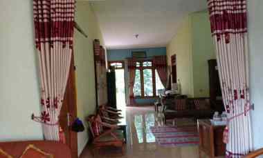 Rumah Dijual di jalan teluk manado