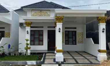 gambar dijual rumah jalan teropong pekanbaru