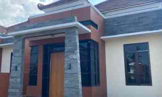 dijual rumah jalan utama karangpawitan