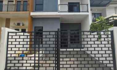 dijual rumah jalan villa citra