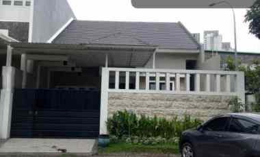 3 Milyar-an Dijual Rumah Baru Pakuwon Indah - Villa Valensia Surabaya