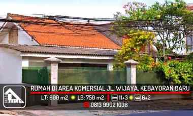 Rumah Asri di Area Komersial jl. Wijaya, Kebayoran Baru, Jaksel