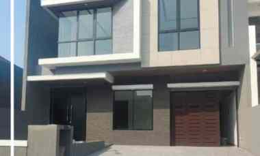 Dijual Rumah Baru Woodland Citraland Surabaya Jumbo Granite Tile HGB