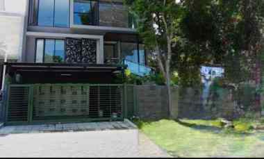 Rumah Baru Woodland Citraland Sby Garasi Carport 6 Mobil