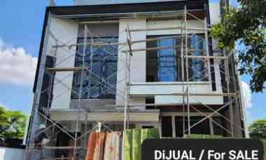 4 Milyaran Dijual Rumah Baru Woodland Citraland Surabaya Barat