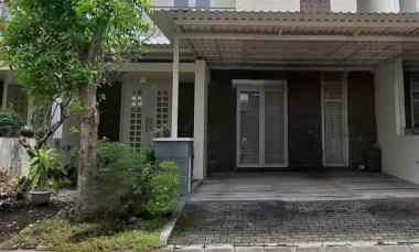 Dijual Rumah Woodland Citraland Surabaya Barat dekat UC, Fresh Market