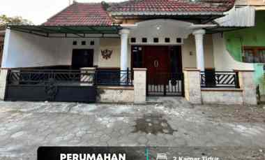 dijual rumah jambidan