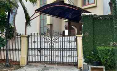 dijual rumah janur elok kelapa gading