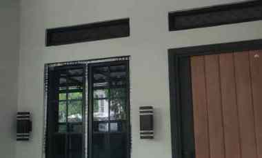 dijual rumah jati padang