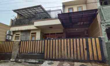 dijual rumah jatibening