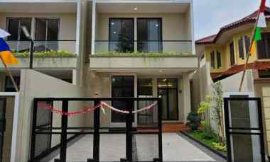 Rumah Dijual di Jatibening