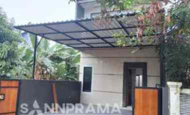 dijual rumah jatikramat