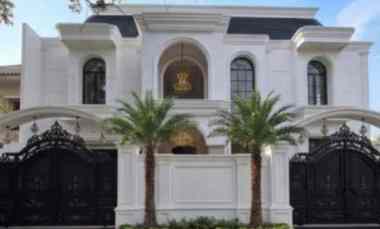 dijual rumah jatipadang