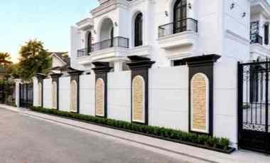 Dijual Rumah Brand New American Classic di Jatipadang Ada Private Pool