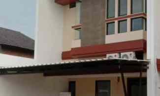 dijual rumah jatiwaringin