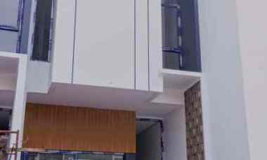 dijual rumah jatiwaringin