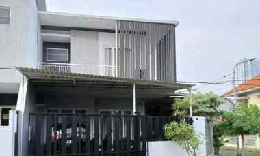 Rumah Jemur Andayani Hook, Surabaya, dekat A. Yani, Jalan Tol Waru