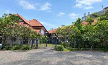 Rumah Jemursari Selatan Strategis Cocok untuk Kos/Penginapan Row 3