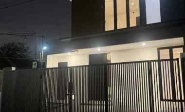 Rumah Dijual di JI. Babatan Pantai Utara, Dukuh Sutorejo, Kec. Mulyorejo, Surabaya Timur, Jawa Timur