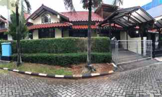 JK037 Rumah Cantik di Komplek Taman Indah, Joglo Kembangan