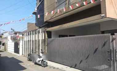 Rumah Dijual di Jl Ancol