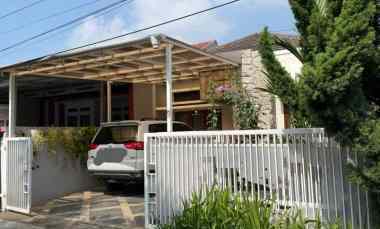 Rumah Dijual di jl. arcamanik