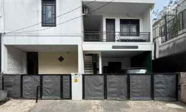 Rumah Dijual dan Kost2an 10 Kamar di Jalan Bangka 3 Jakarta Selatan
