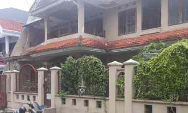 dijual rumah jl bendungan sengguruh