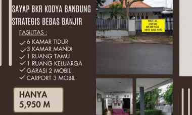 Rumah di Sayap BKR Kodya Bandung Strategis Bebas Banjir