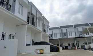 dijual rumah jl boro bugis rt 17 rw 03