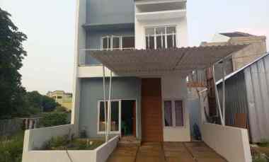 dijual rumah jl boulevard ii cileungsi