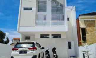 dijual rumah jl budi