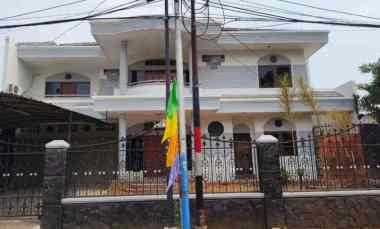 dijual rumah jl cempaka putih timur kec