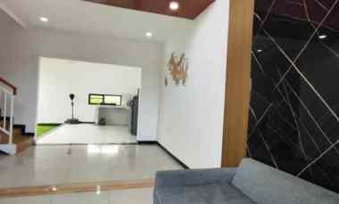 dijual rumah jl cibiru