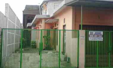 dijual rumah jl cihanjuang kel