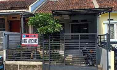 dijual rumah jl cimahi