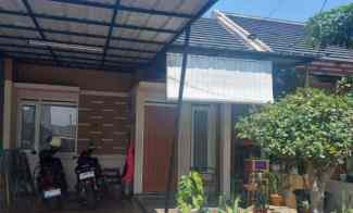 dijual rumah jl cingised